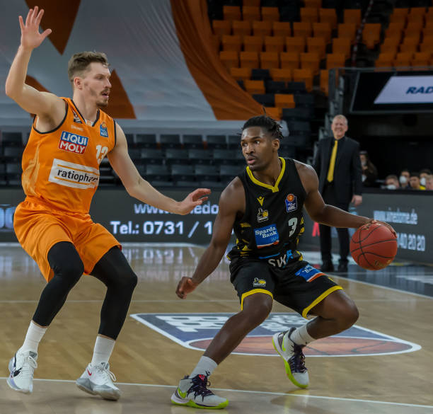 现而失衡 现而失衡