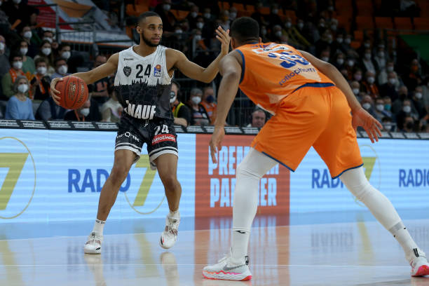 对于波兰国 对于波兰国