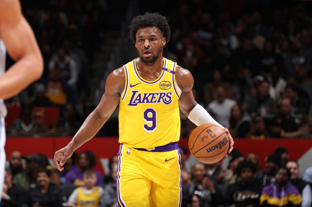 中国足球产 中国足球产